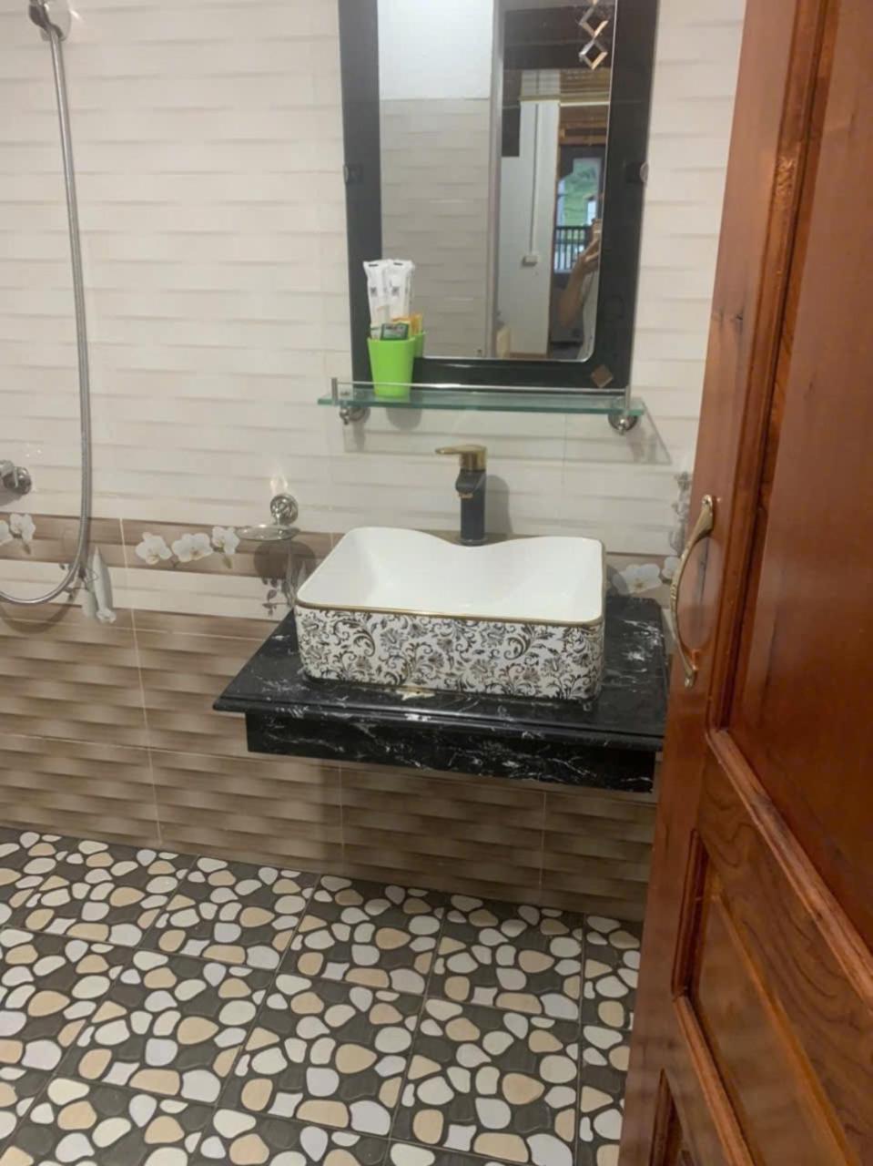 Nha Nghi Kim Dong Bed & Breakfast Mu Cang Chai Exterior photo